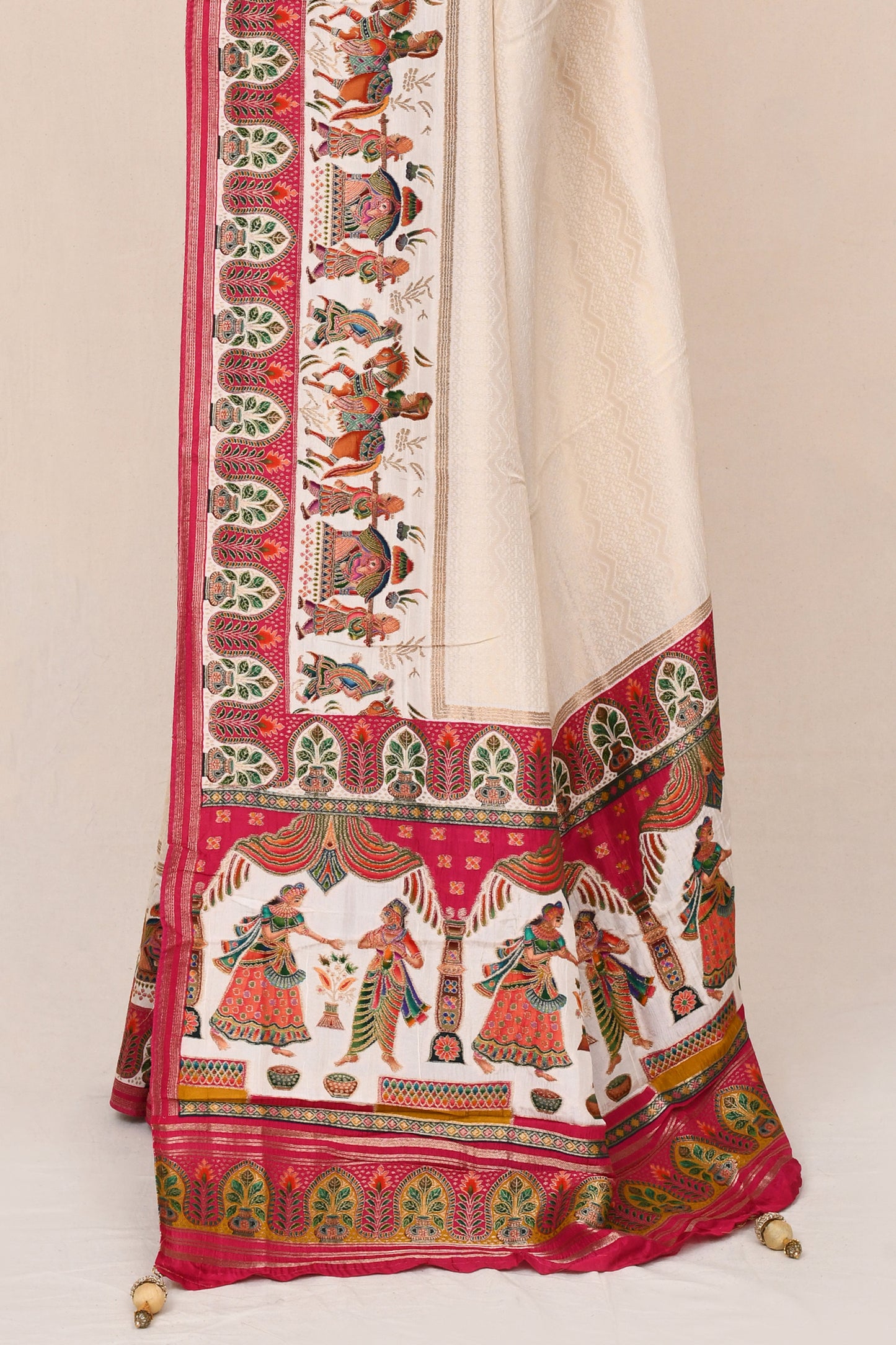 "Tulsi" Gold Banarasi Silk Jakarta Meenakari Saree