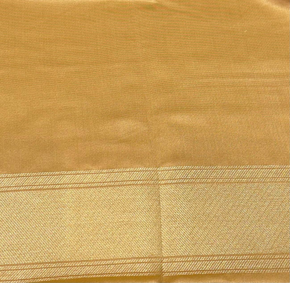 "WAAH BANARAS 002" Banarasi Masaru Silk Saree With Tested Zari and Twisted Yarn