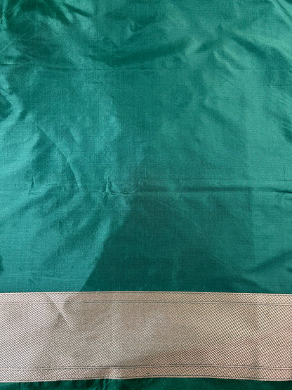 Nita Ambani Handwoven Banarasi Jaal Silk Saree
