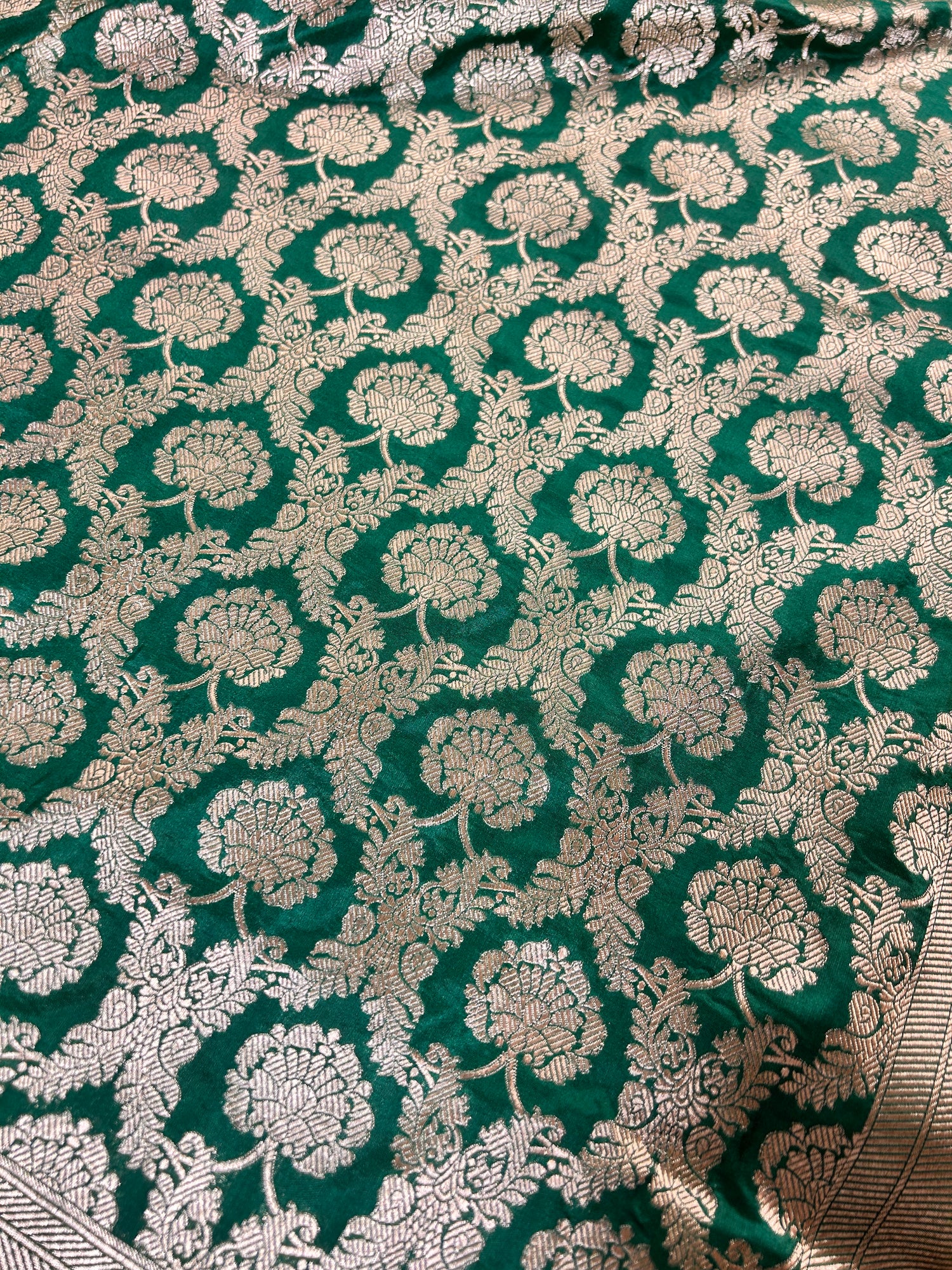 "VIRASAT 203" Nita Ambani Handwoven Banarasi Jaal Silk Saree