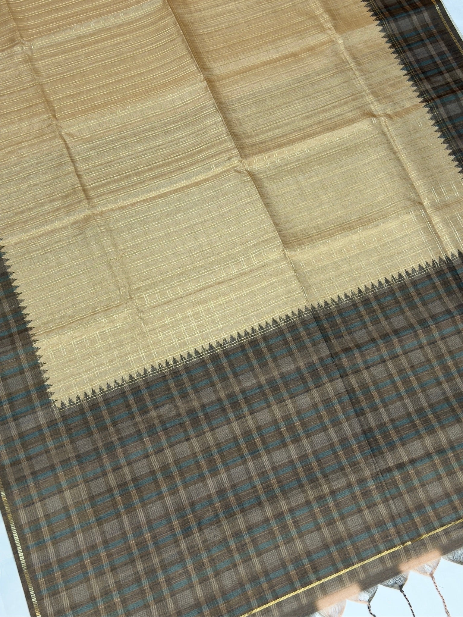 UTSAV BANARAS 384: Tussar Silk Checked Saree Antique Gold with Contrast Check Border