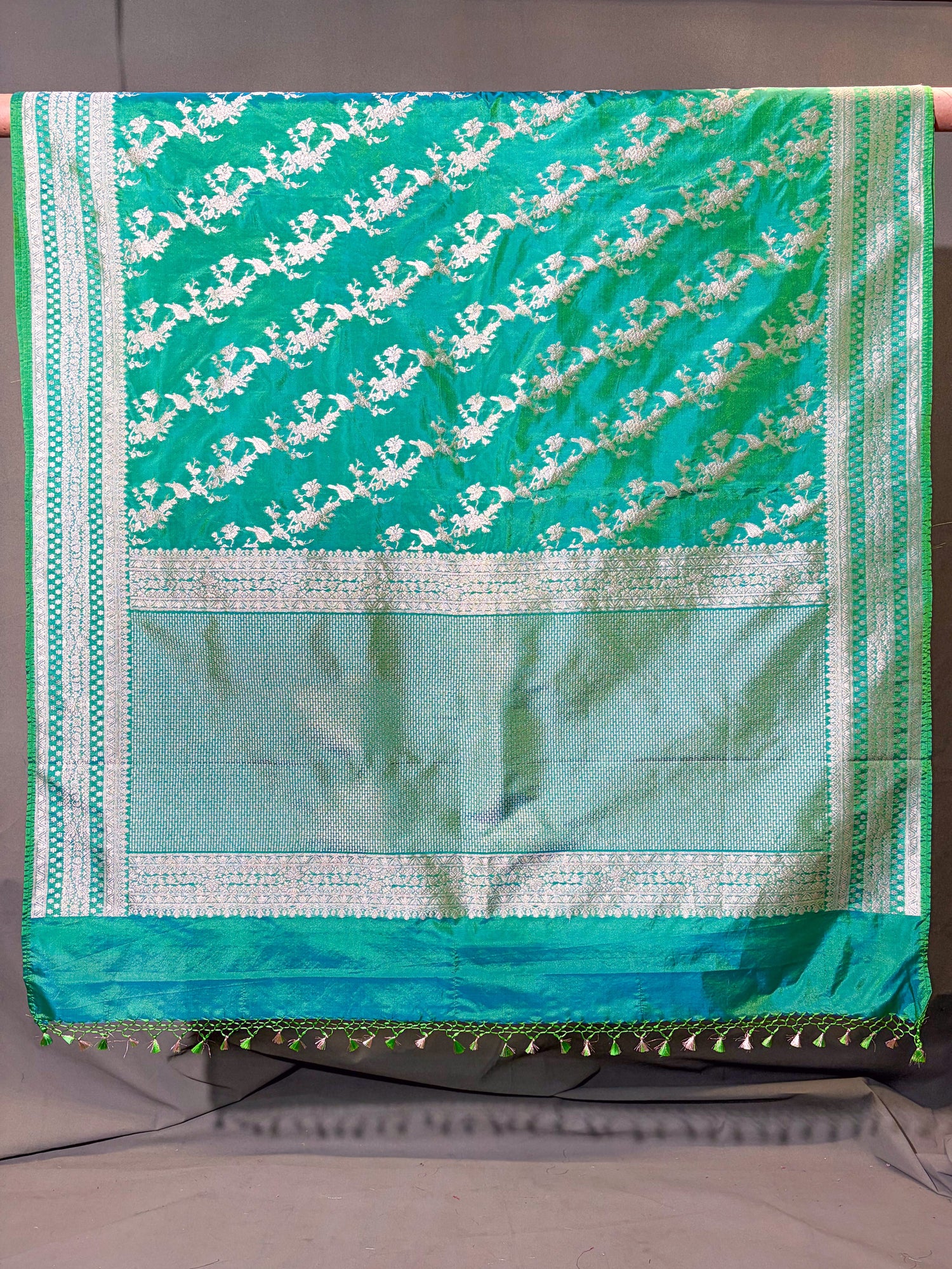 WAAH BANARAS 150: Dual Tone Pine Green Semi Katan Silk Saree with Gold Zari Floral Jaal