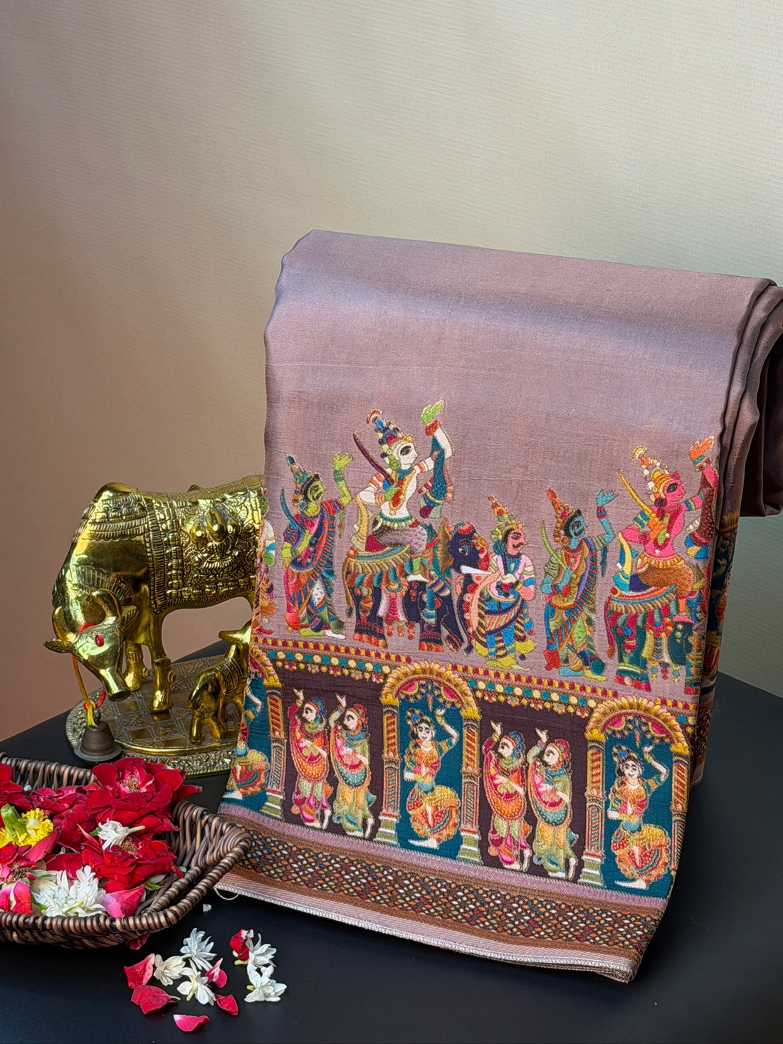 UTSAV BANARAS 477B: Dusty Pink Butter Silk Saree with Heritage Position Print &amp; Contrast Blouse