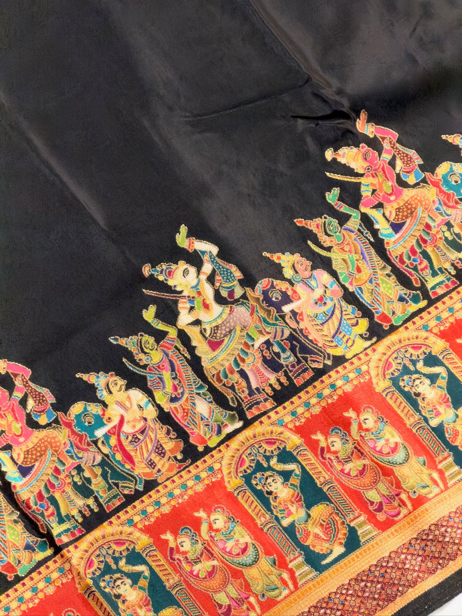 UTSAV BANARAS 477E: Jet Black Butter Silk Saree with Heritage Position Print &amp; Contrast Blouse