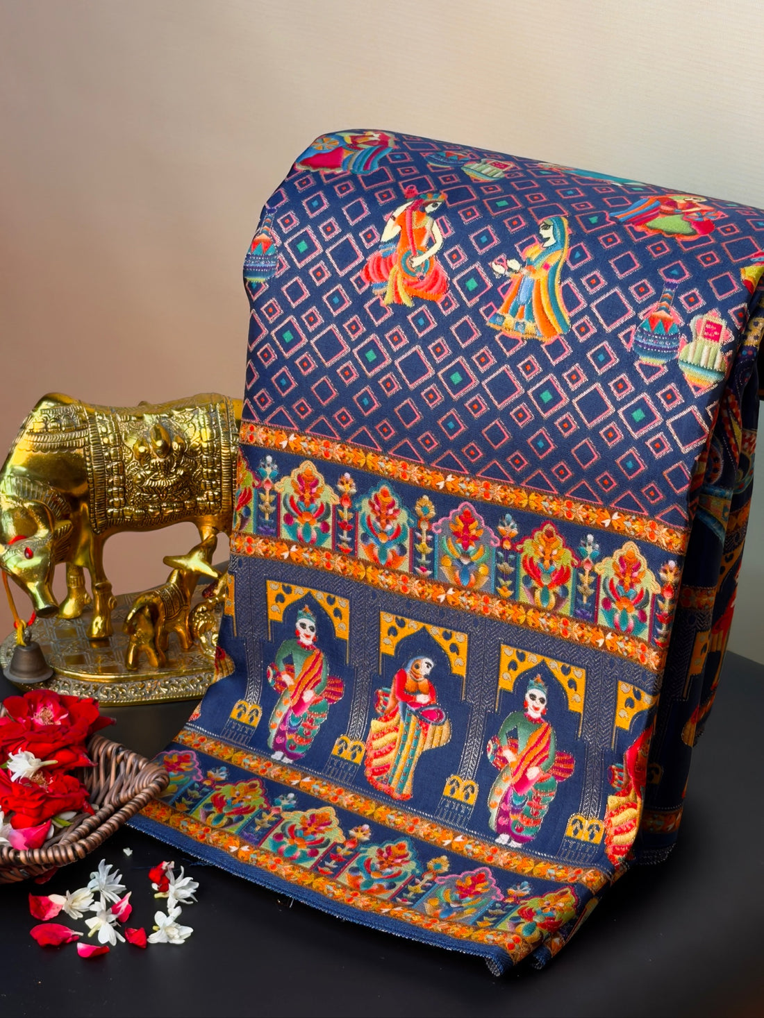 UTSAV BANARAS 475H: Navy Blue Butter Silk Saree with Heritage Position Print &amp; Contrast Blouse