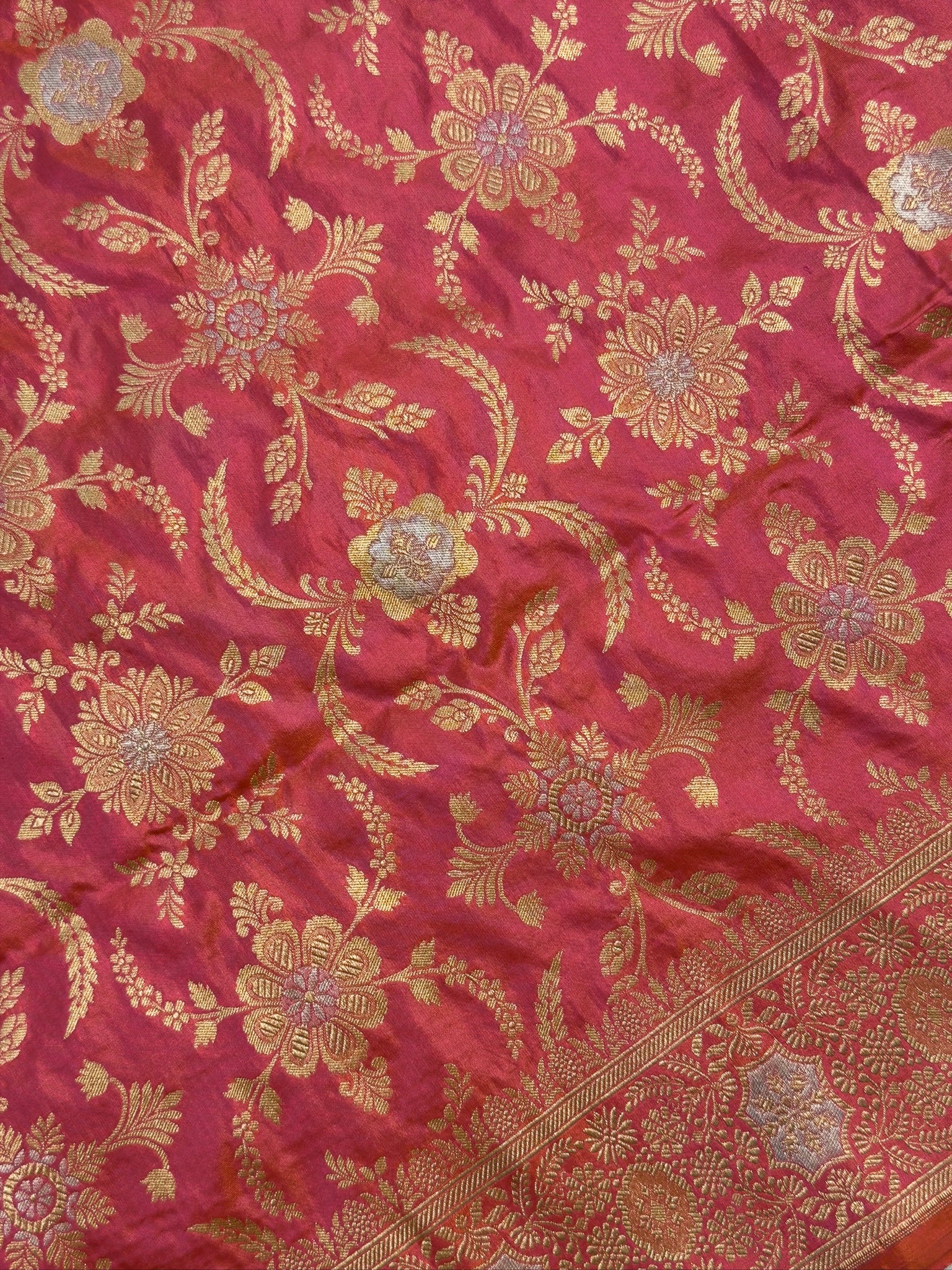 VIRASAT 433C: Gajari Pink Dual Tone Pure Katan Silk Alfi Saree with Sona Rupa Zari Floral Jaal &amp; Zari Border | Silk Mark Certified