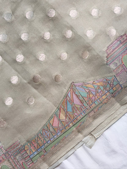 VIRASAT 429B: Ivory Pure Silk Banarasi Saree with Heritage Ghat Border, Gold Zari Meenakari &amp; Polka Dot Weaving