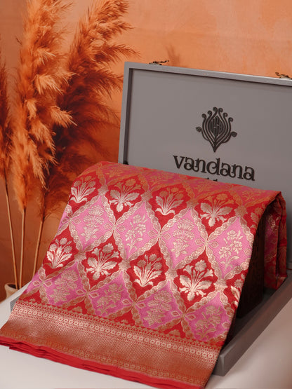 VIRASAT 427A: Silk Mark Certified Green Pure Handloom Silk Saree with Kadwa Zari Weaving