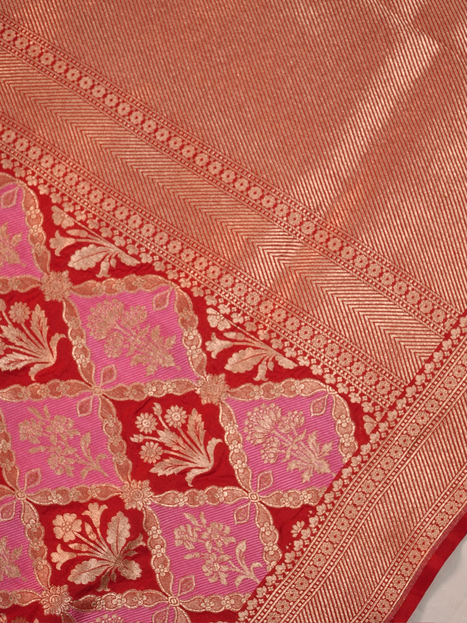 VIRASAT 427A: Silk Mark Certified Green Pure Handloom Silk Saree with Kadwa Zari Weaving