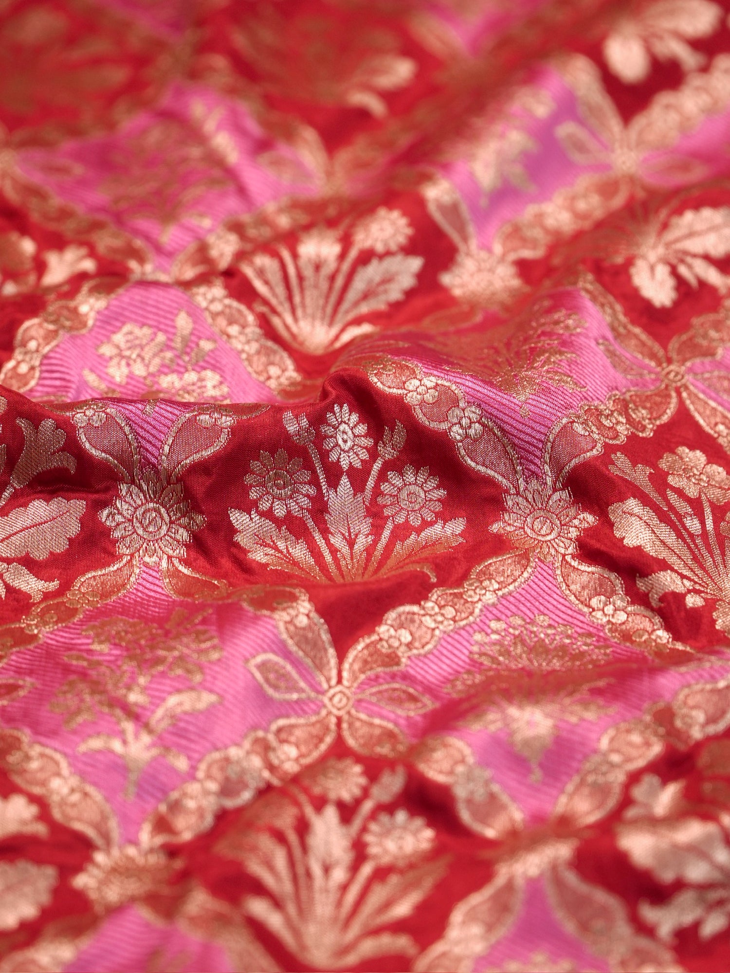 VIRASAT 427A: Silk Mark Certified Green Pure Handloom Silk Saree with Kadwa Zari Weaving