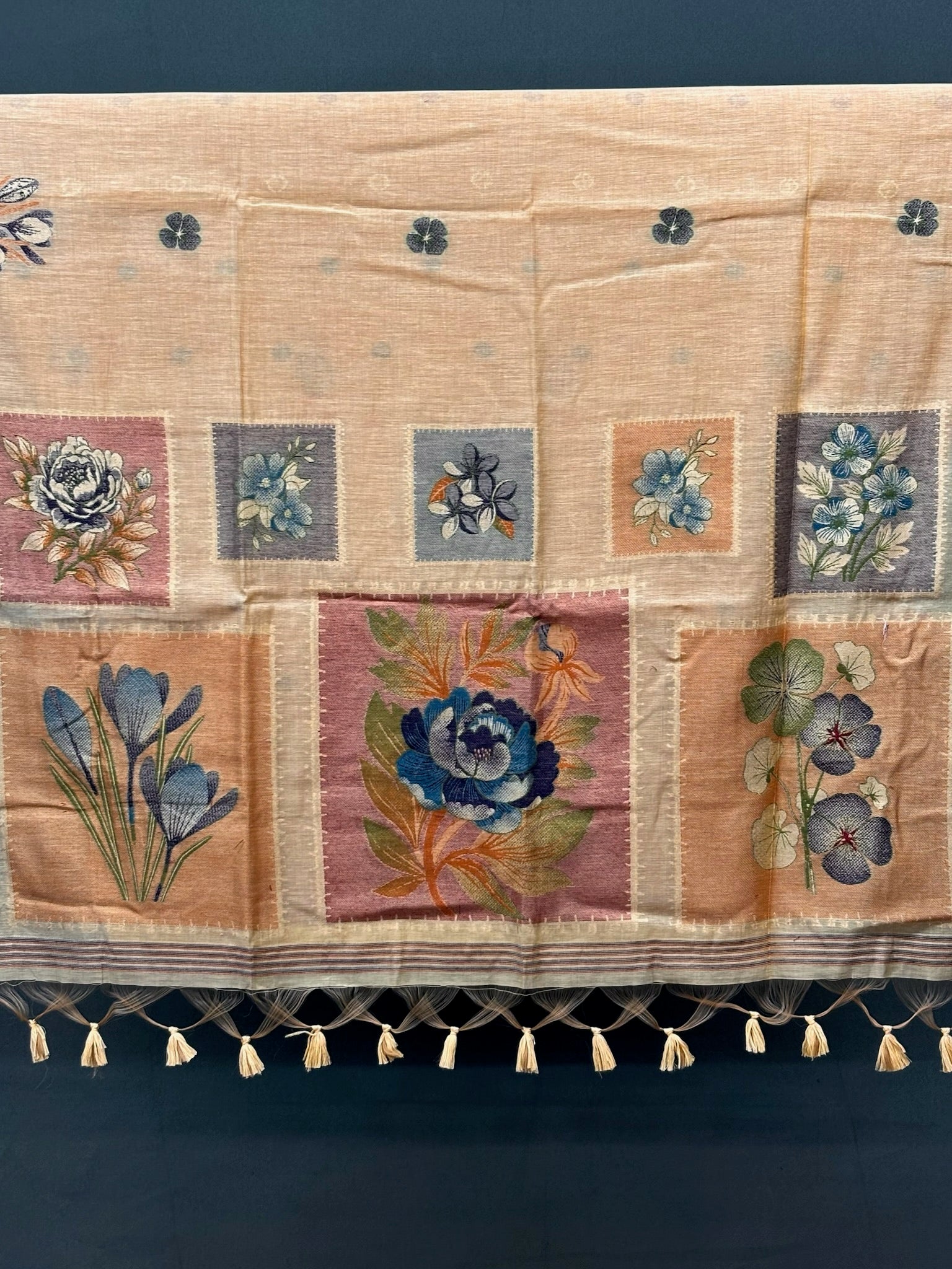 Utsav Banaras 073: Golden Beige Jamdani Saree with Artistic Floral Panel Weave &amp; Contrast Blouse