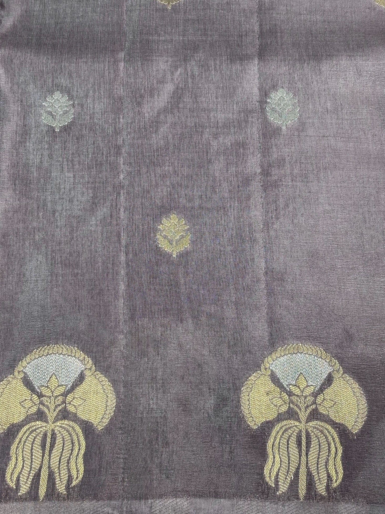 Waah Banaras 154: Lilac Mashru Silk Saree with Sona Rupa Zari Buti &amp; Key Feather Motifs