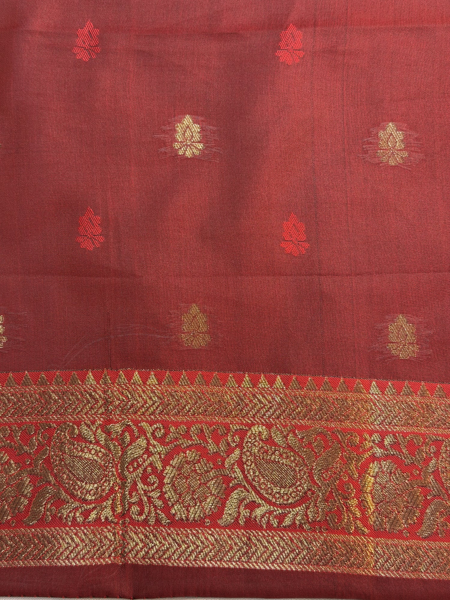 UTSAV BANARAS 452: Deep Navy Blue Banarasi Silk Saree with Antique Zari Paisley Butis &amp; Heritage Border