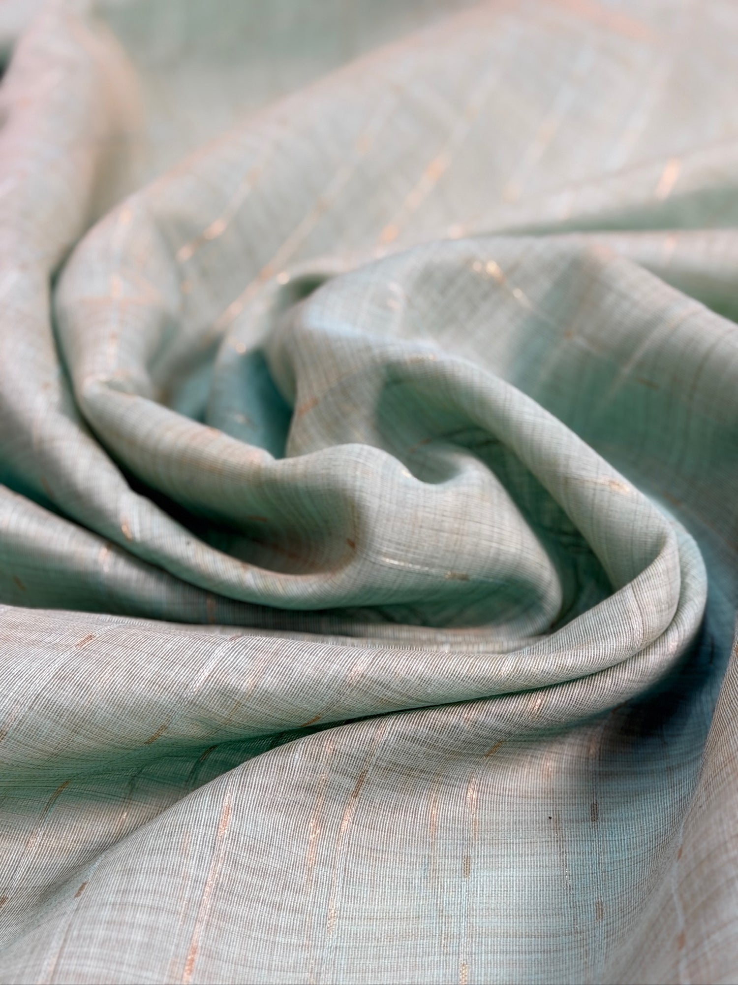 UTSAV BANARAS 464: Sky Blue Cotton Saree with Resham Bird Motif &amp; Artistic Floral Border