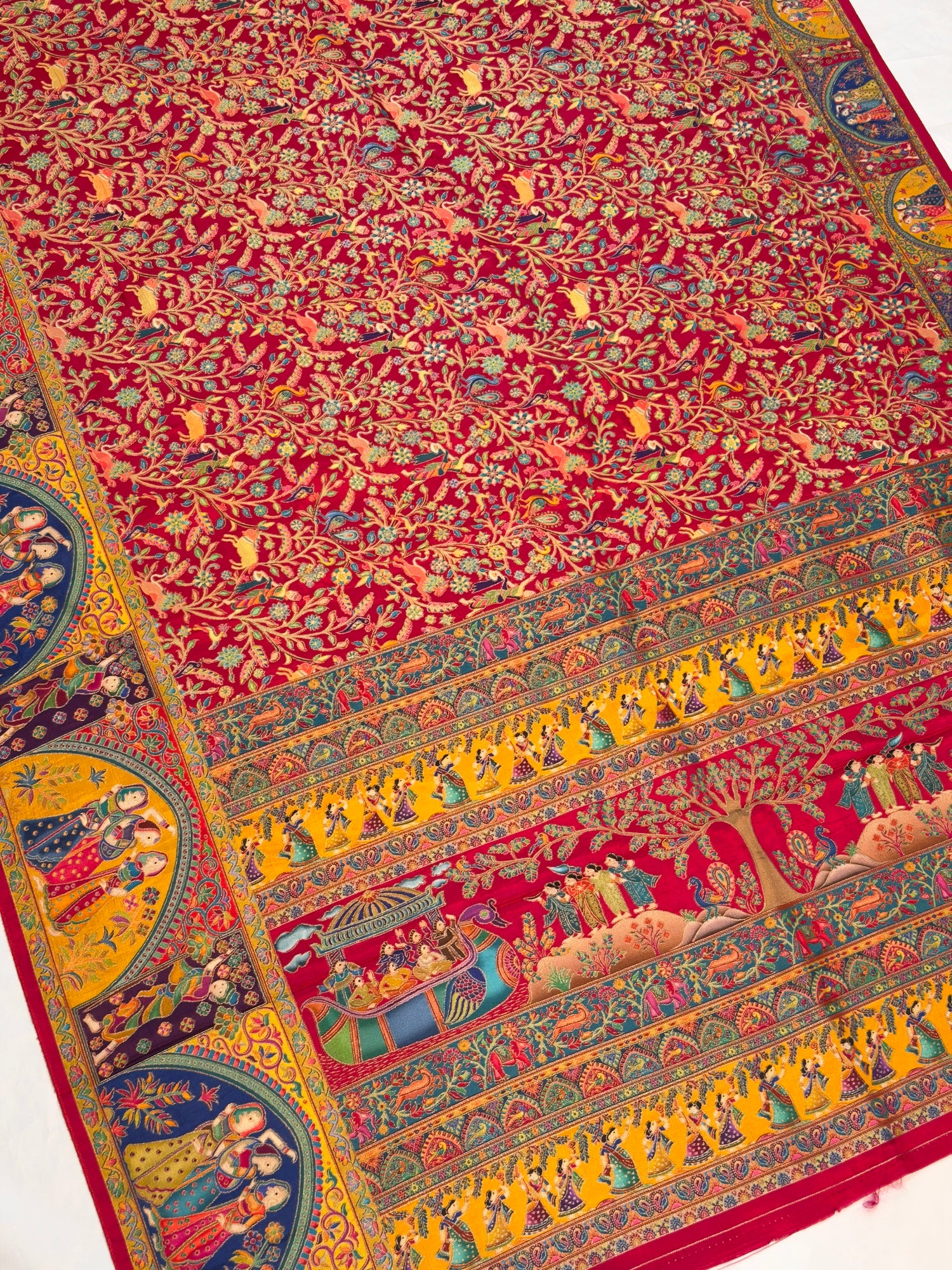 UTSAV BANARAS 479D: Crimson Red Butter Silk Saree with Kalamkari Position Print &amp; Contrast Blouse