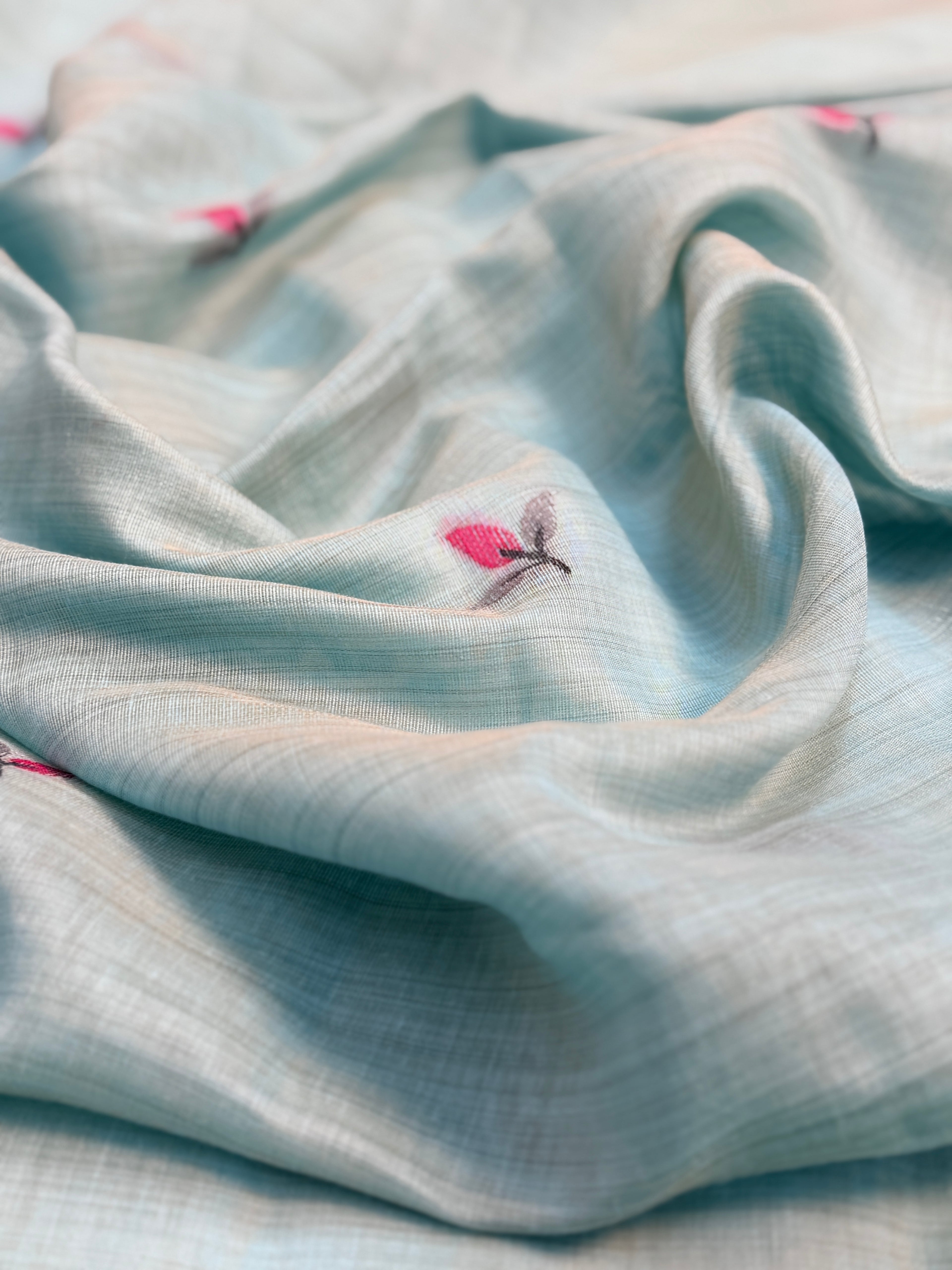 UTSAV BANARAS 466: Powder Blue Cotton Saree with Pink Resham Bird Motif &amp; Nature-Inspired Border