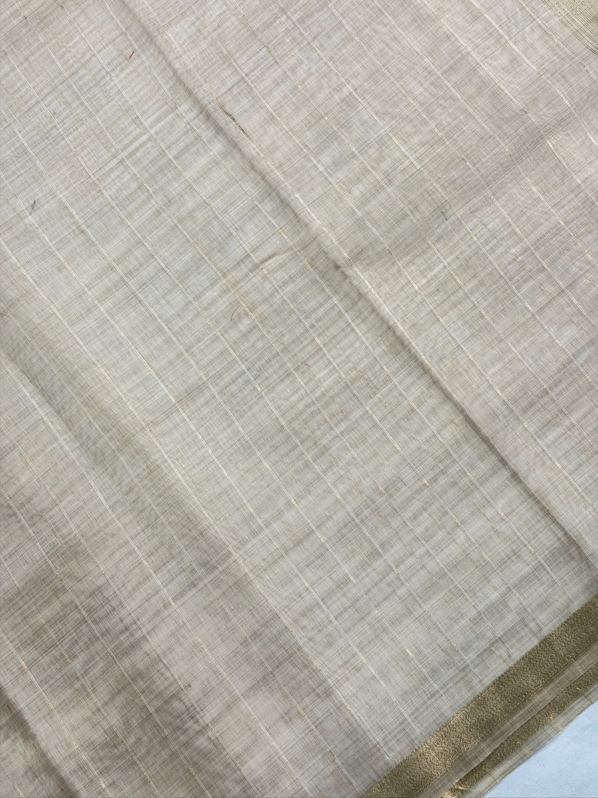UTSAV BANARAS 462: Natural Ivory Cotton Saree with Multicolor Resham Lotus Floral Work