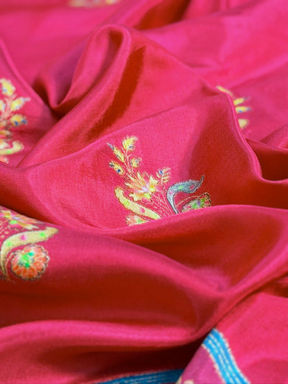 UTSAV BANARAS 476D: Reddish Pink Butter Silk Saree with Royal Paisley Position Print &amp; Contrast Blouse (Copy)