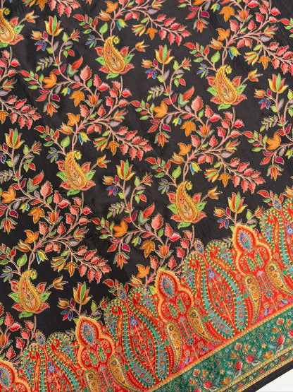 UTSAV BANARAS 478G: Jet Black Butter Silk Saree with Royal Paisley Position Print &amp; Contrast Blouse