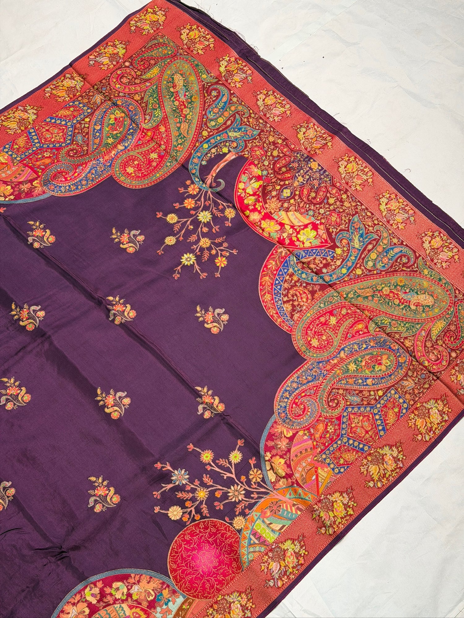 UTSAV BANARAS 476E: Purple Butter Silk Saree with Royal Paisley Position Print &amp; Contrast Blouse