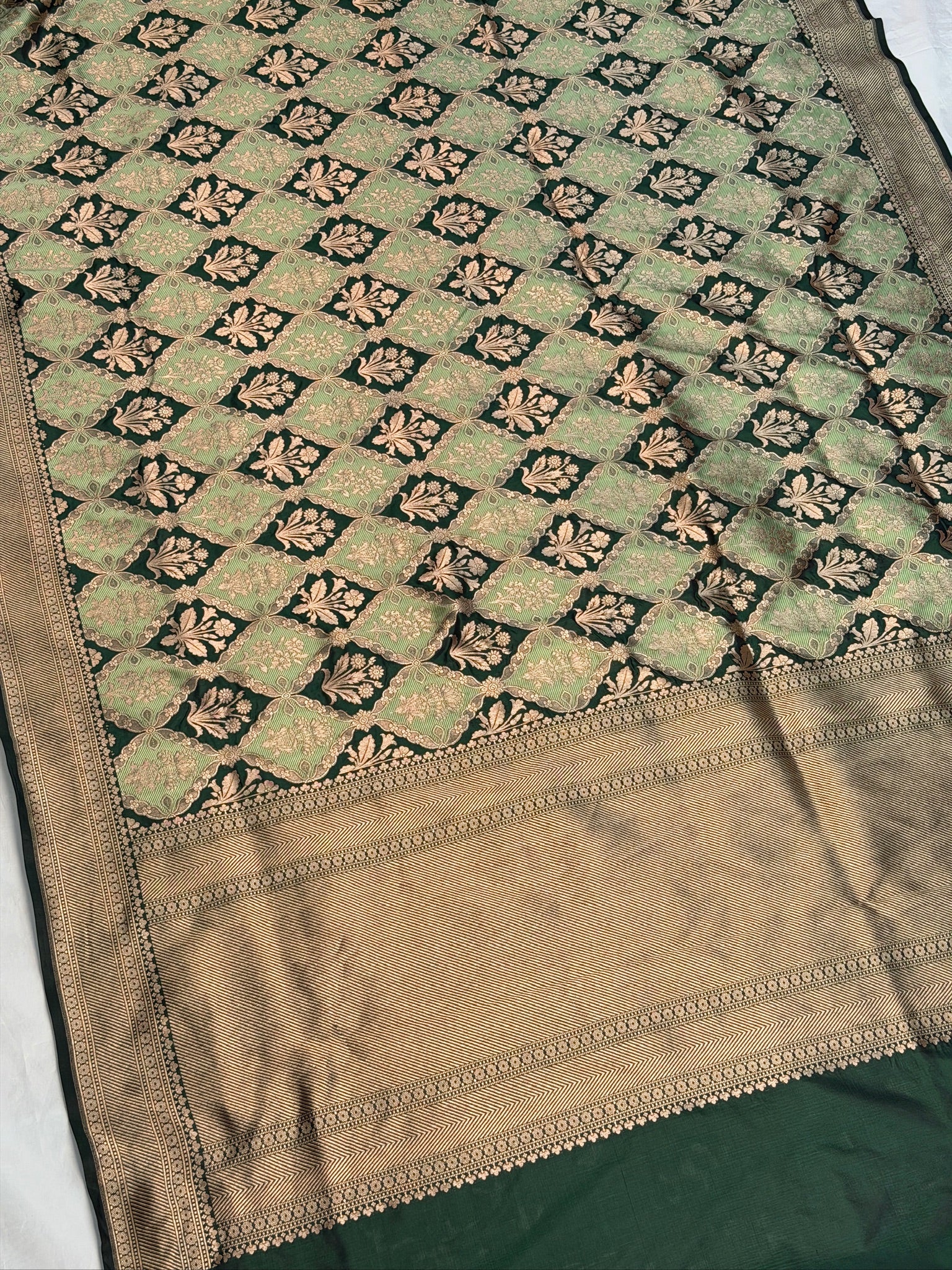 VIRASAT 427: Silk Mark Certified Green Pure Handloom Silk Saree with Kadwa Zari Weaving
