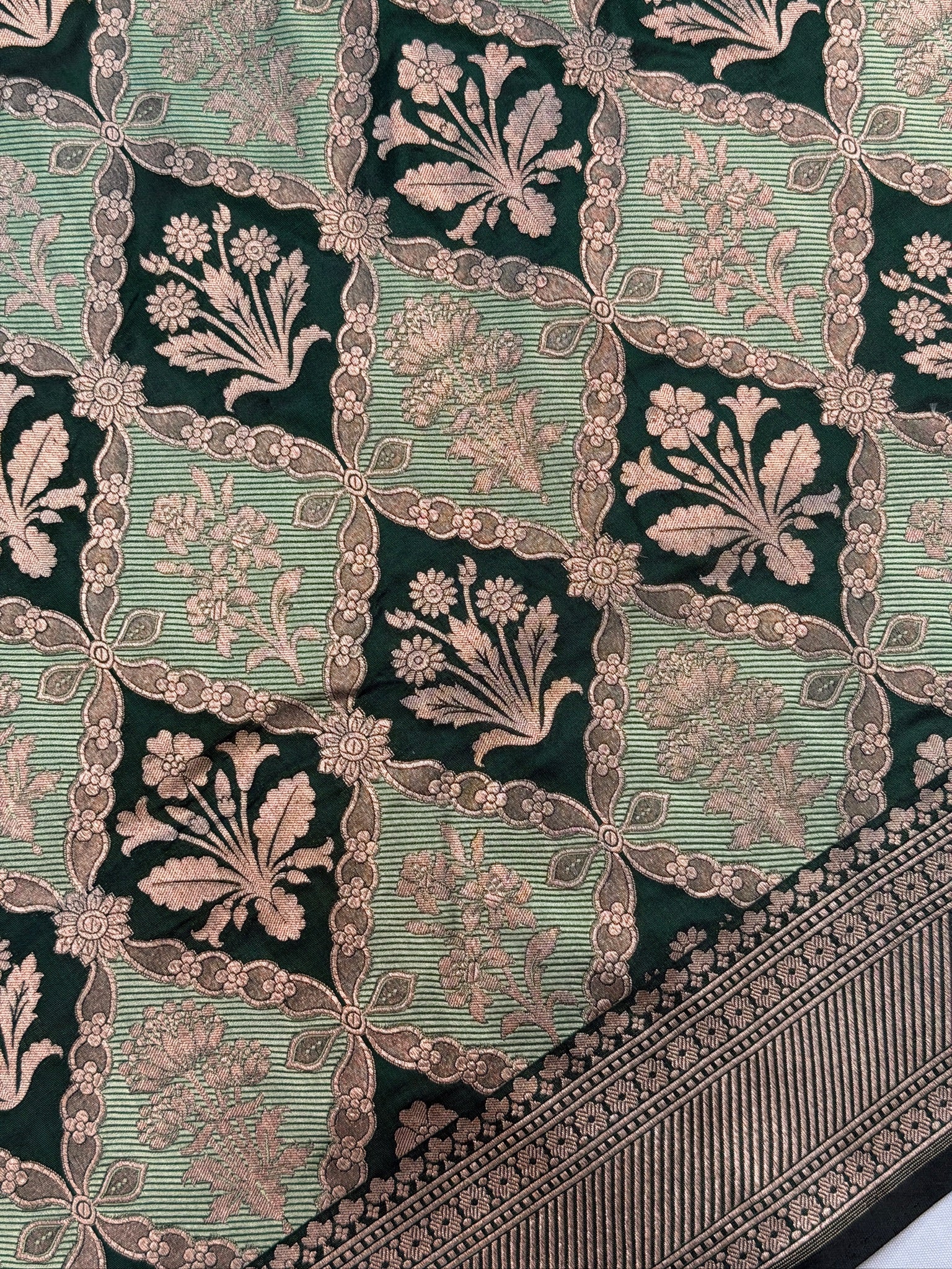 VIRASAT 427: Silk Mark Certified Green Pure Handloom Silk Saree with Kadwa Zari Weaving