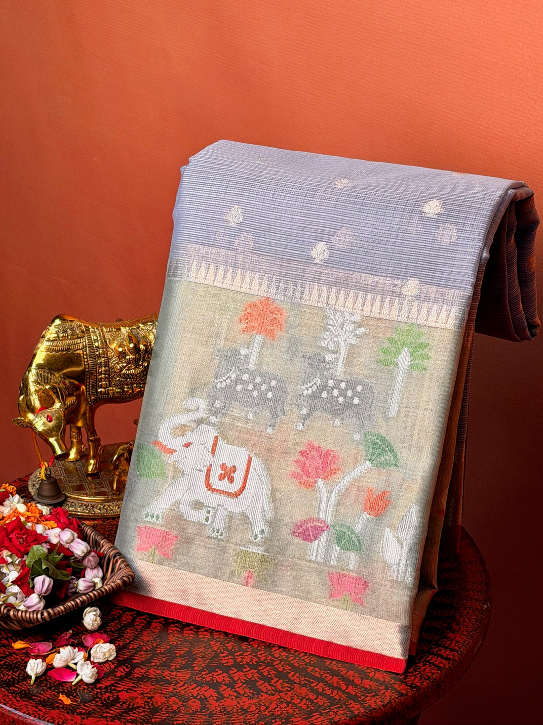 UTSAV BANARAS 469: Pastel Silver Kota Checks Saree with Skirt Border &amp; Contrast Red Blouse