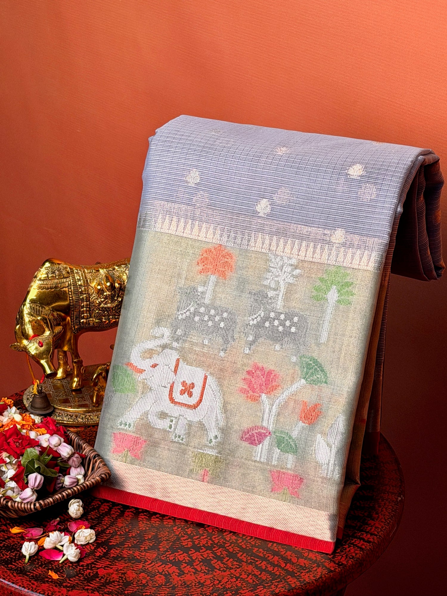 UTSAV BANARAS 469: Pastel Silver Kota Checks Saree with Skirt Border &amp; Contrast Red Blouse