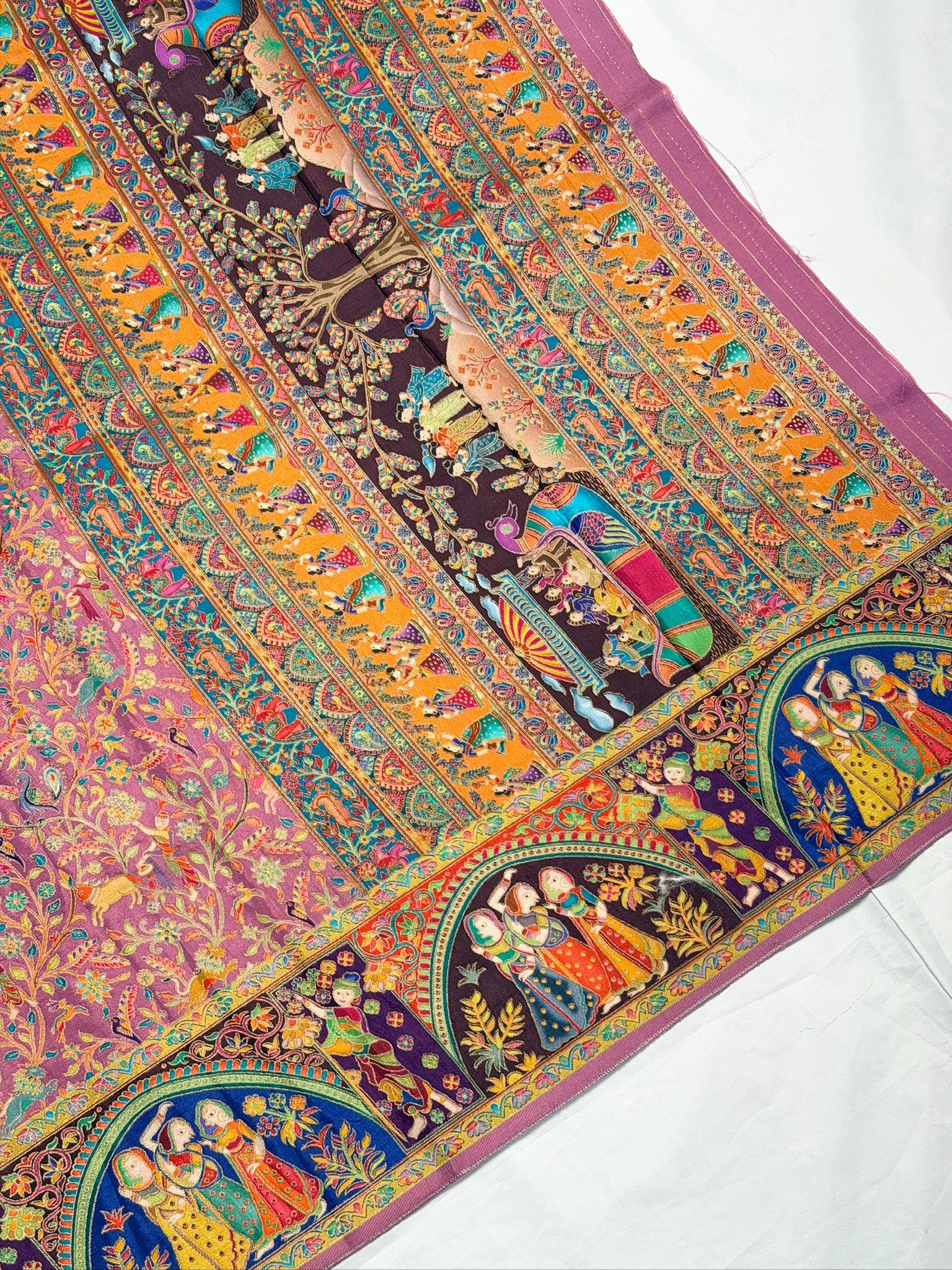 UTSAV BANARAS 479: Lilac Mauve Butter Silk Saree with Kalamkari Position Print &amp; Contrast Blouse