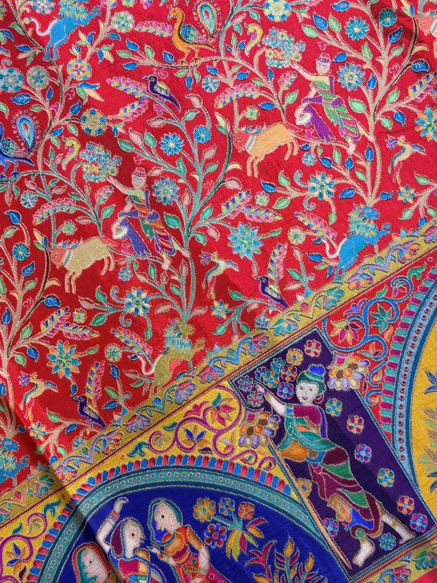 UTSAV BANARAS 479F: Classic Red Butter Silk Saree with Kalamkari Position Print &amp; Contrast Blouse