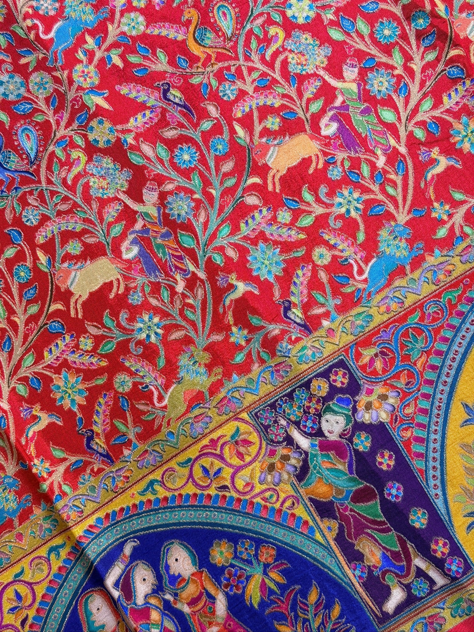 UTSAV BANARAS 479F: Classic Red Butter Silk Saree with Kalamkari Position Print &amp; Contrast Blouse