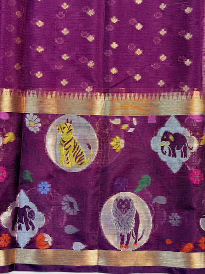 UTSAV BANARAS 470: Burnt Orange Kota Checks Saree with Artistic Skirt Border &amp; Contrast Magenta Blouse