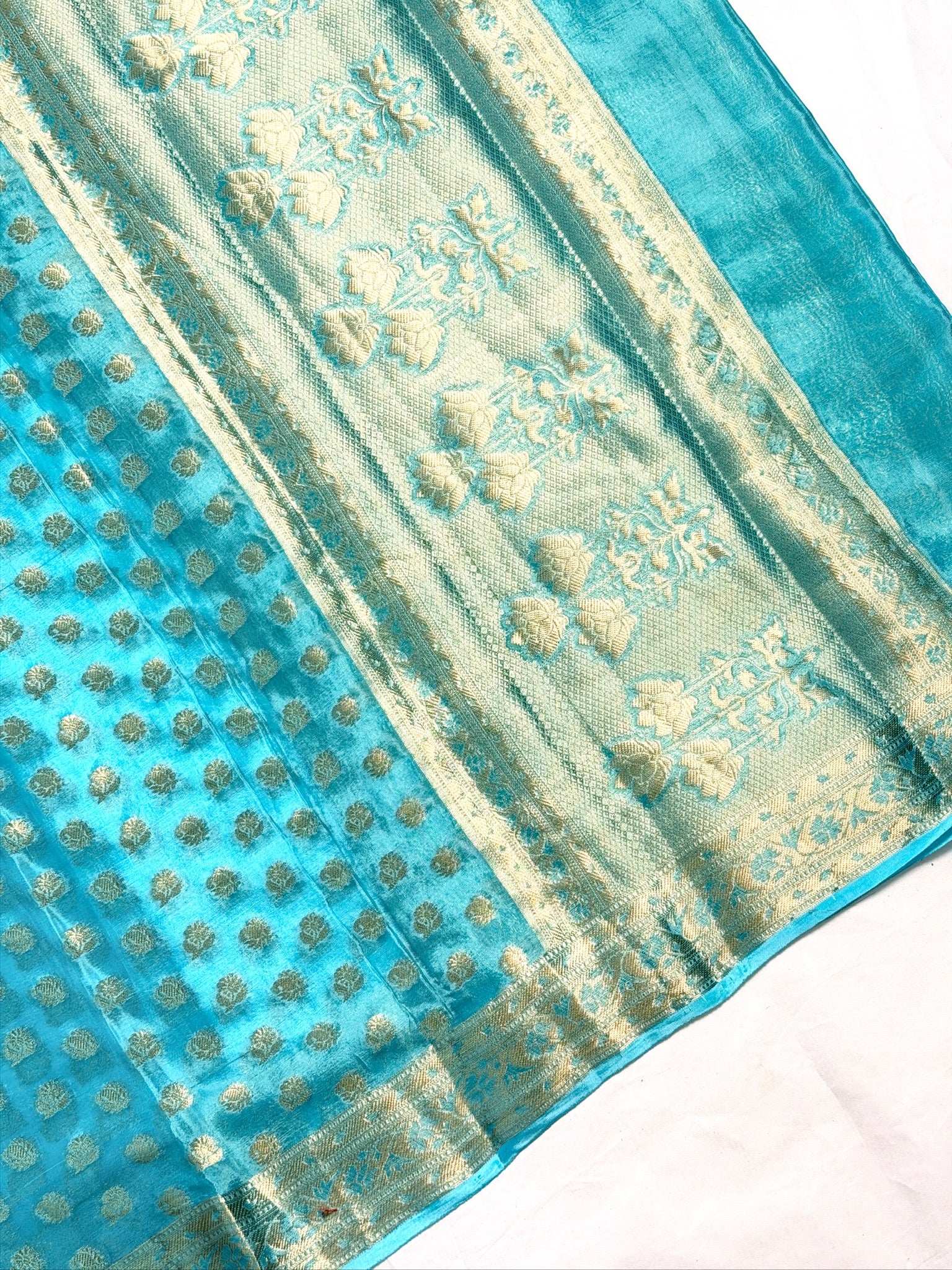 UTSAV Banaras 423: Sky Blue Premium Mashru Silk Saree with Khaddi buti &amp; Traditional Banarasi Border