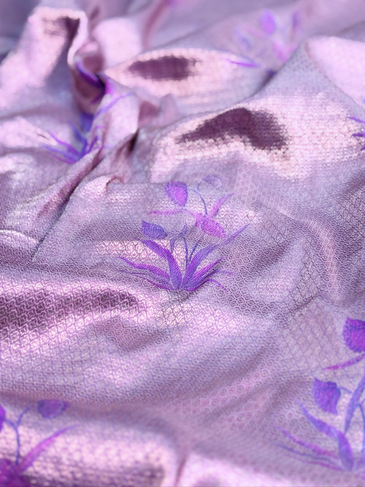 VIRASAT 450: Pure Handloom Kimkhwab Silk Saree Lilac | Timeless Banarasi Elegance