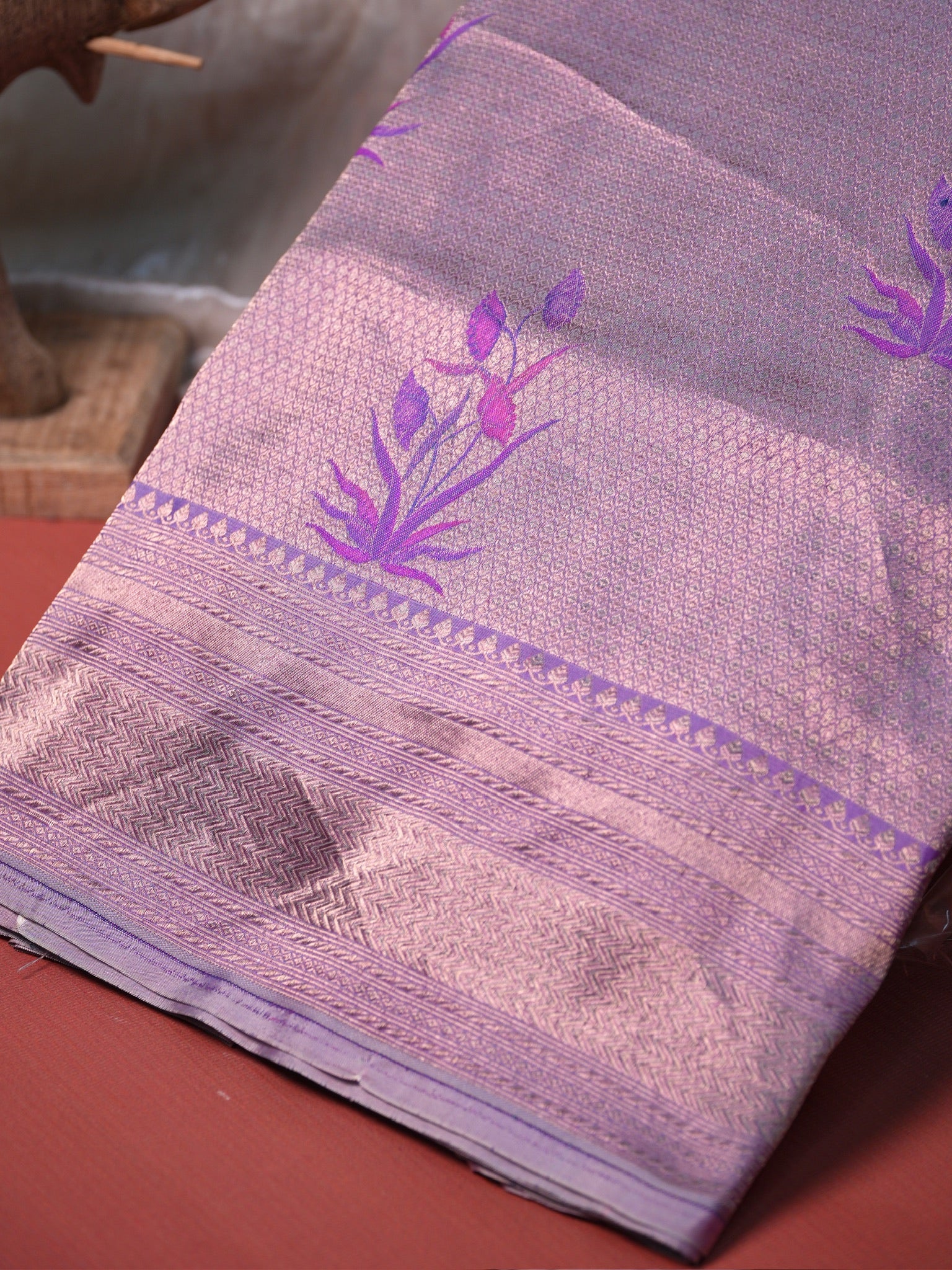 VIRASAT 450: Pure Handloom Kimkhwab Silk Saree Lilac | Timeless Banarasi Elegance