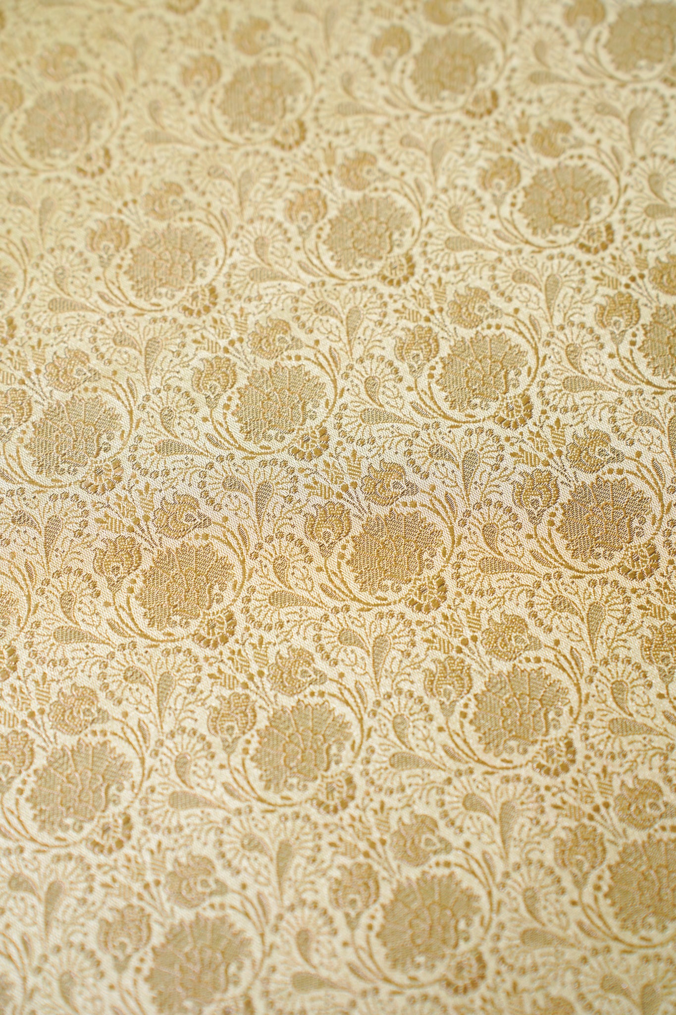 "MCF 24" Banarasi Yellow Handloom Tanchui Alfi Jaal Febric