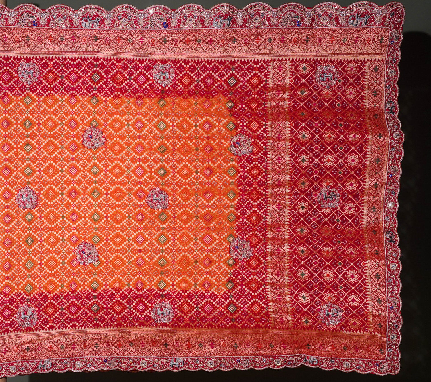 ODHANA 002: Lovely Red &amp; Orange Handcrafted Bandhani Pure Khaddi Georgette Odhana with Zari Border
