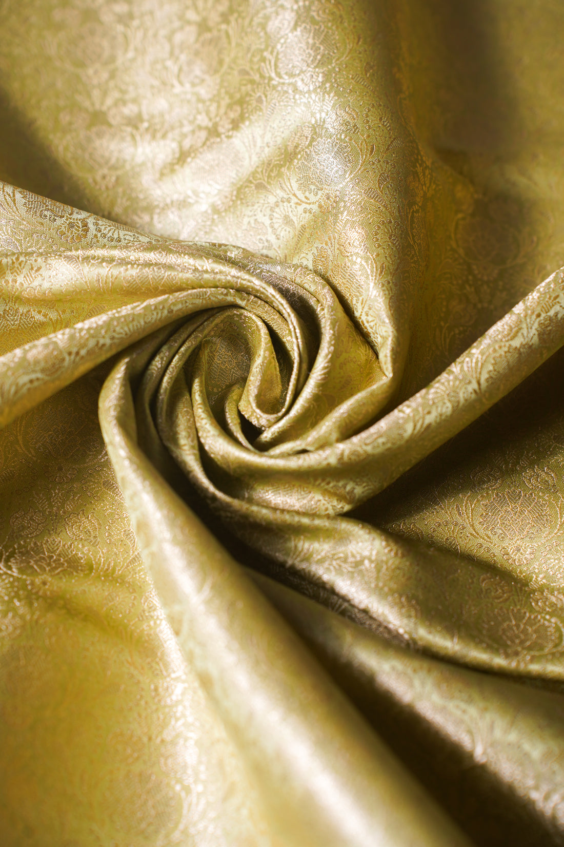 "MCF 24" Banarasi Yellow Handloom Tanchui Alfi Jaal Febric