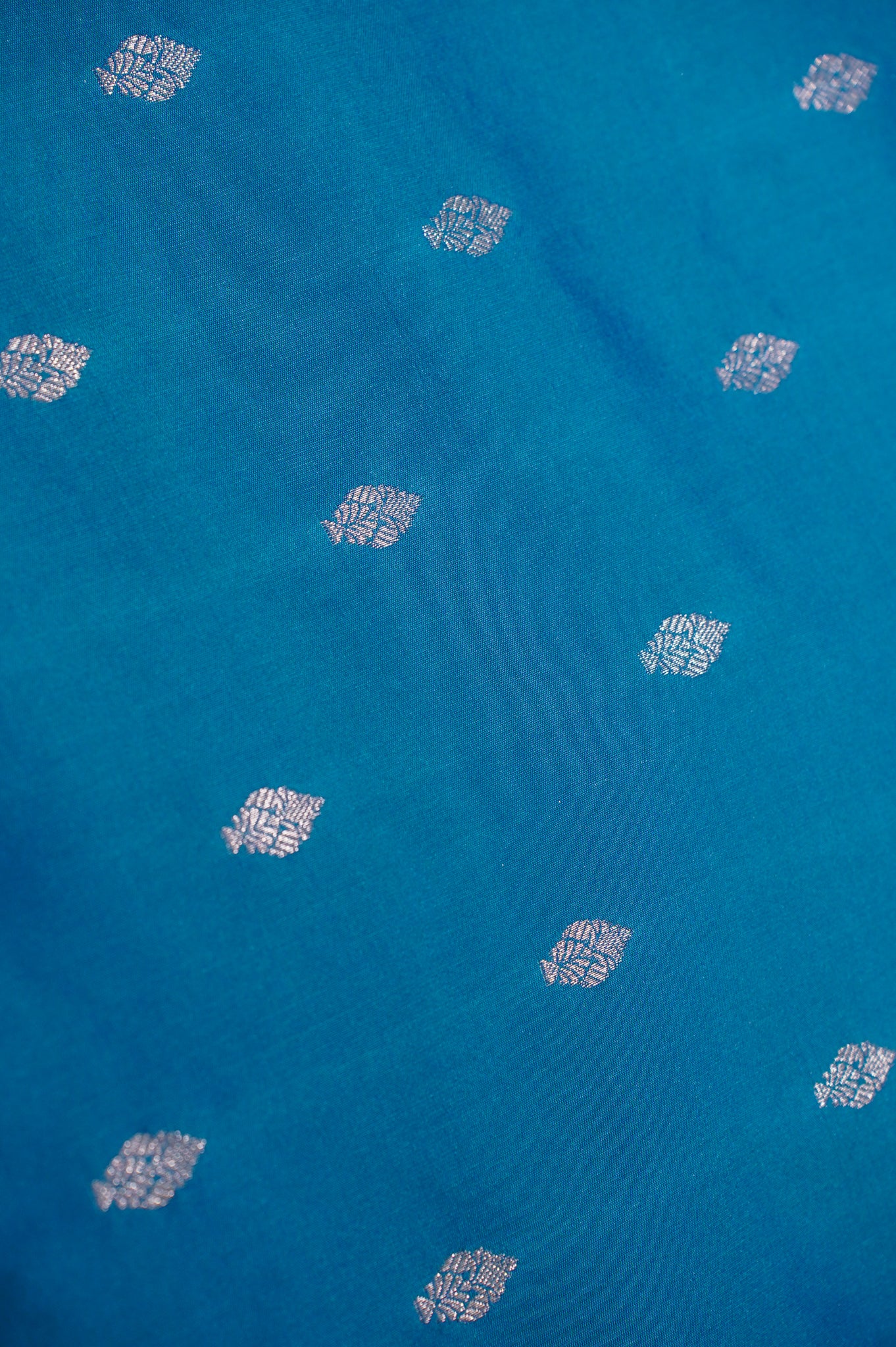 UTSAV BANARAS 312 Teal Blue Raw Silk Banarasi Saree with Zari Buti &amp; Nandi Border