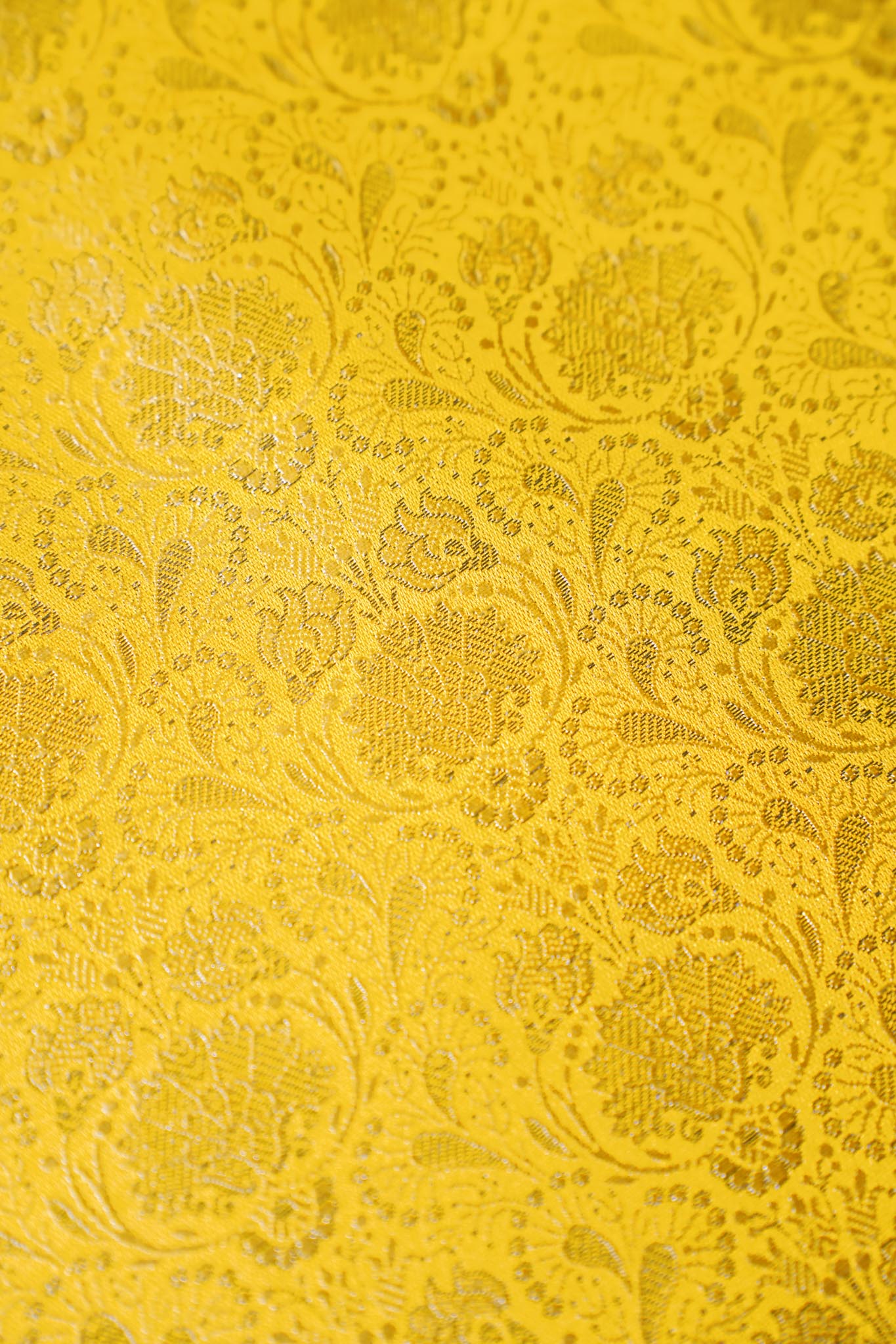 "MCF 20" Banarasi Yellow Handloom Tanchui Alfi Jaal Febric