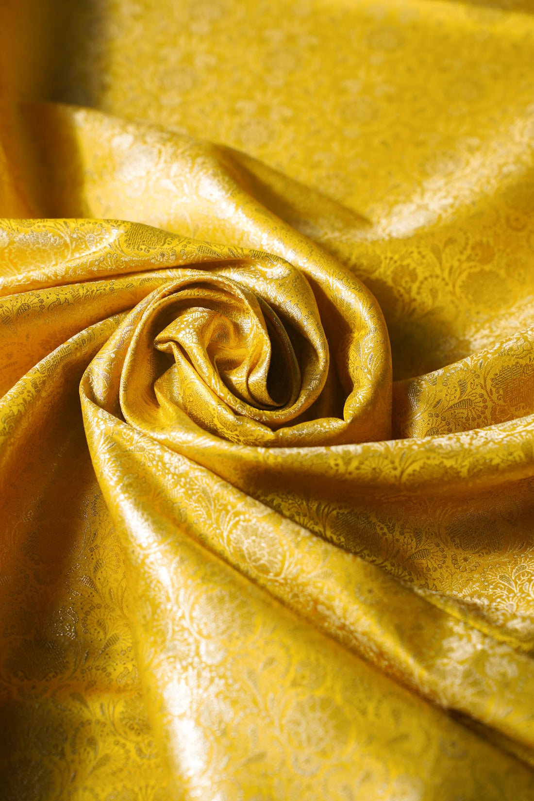 "MCF 20" Banarasi Yellow Handloom Tanchui Alfi Jaal Febric