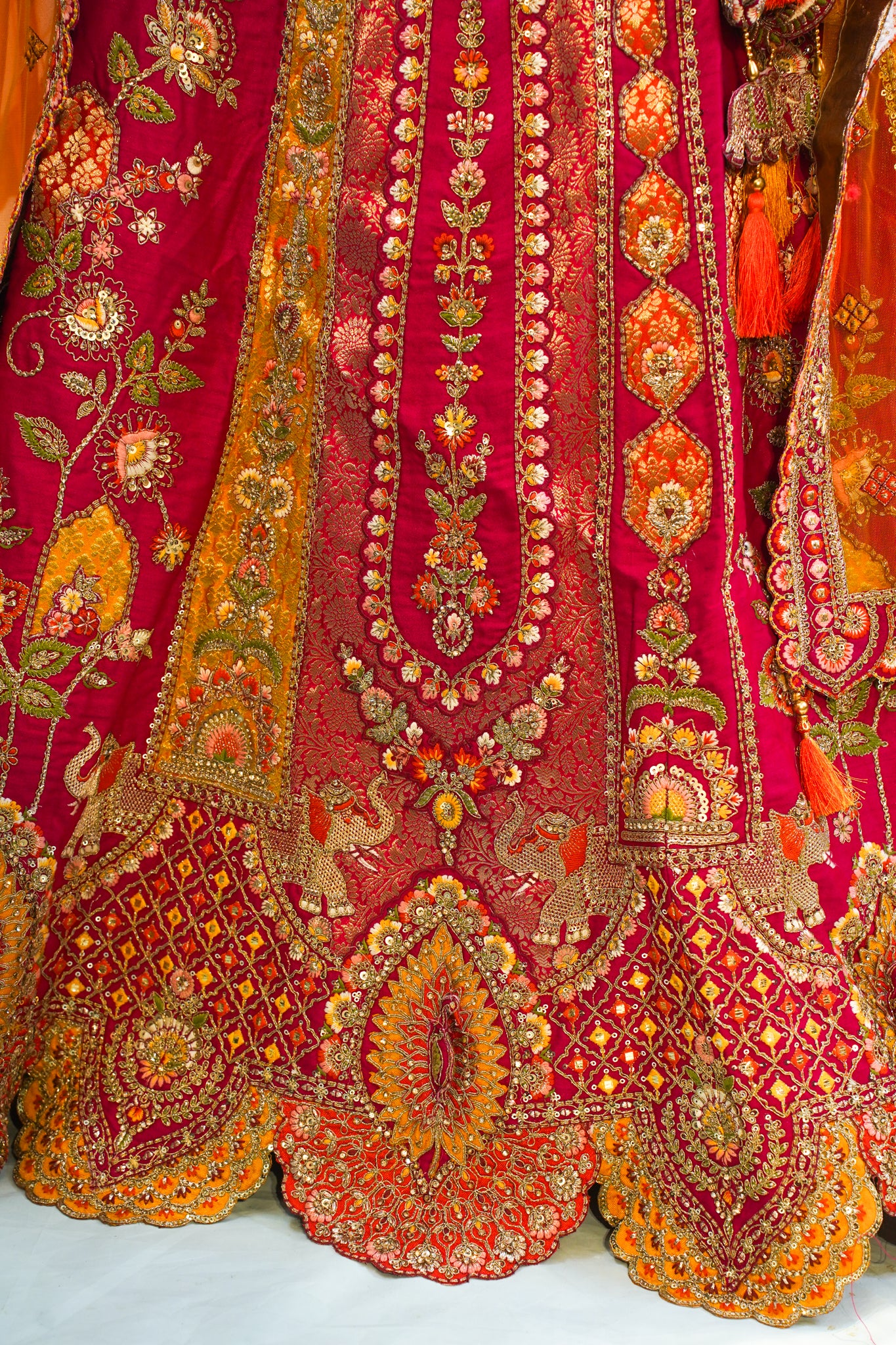 "MANSI 045" Banarasi Silk Bridal Lehenga With Sequence Work & Cutwork Border