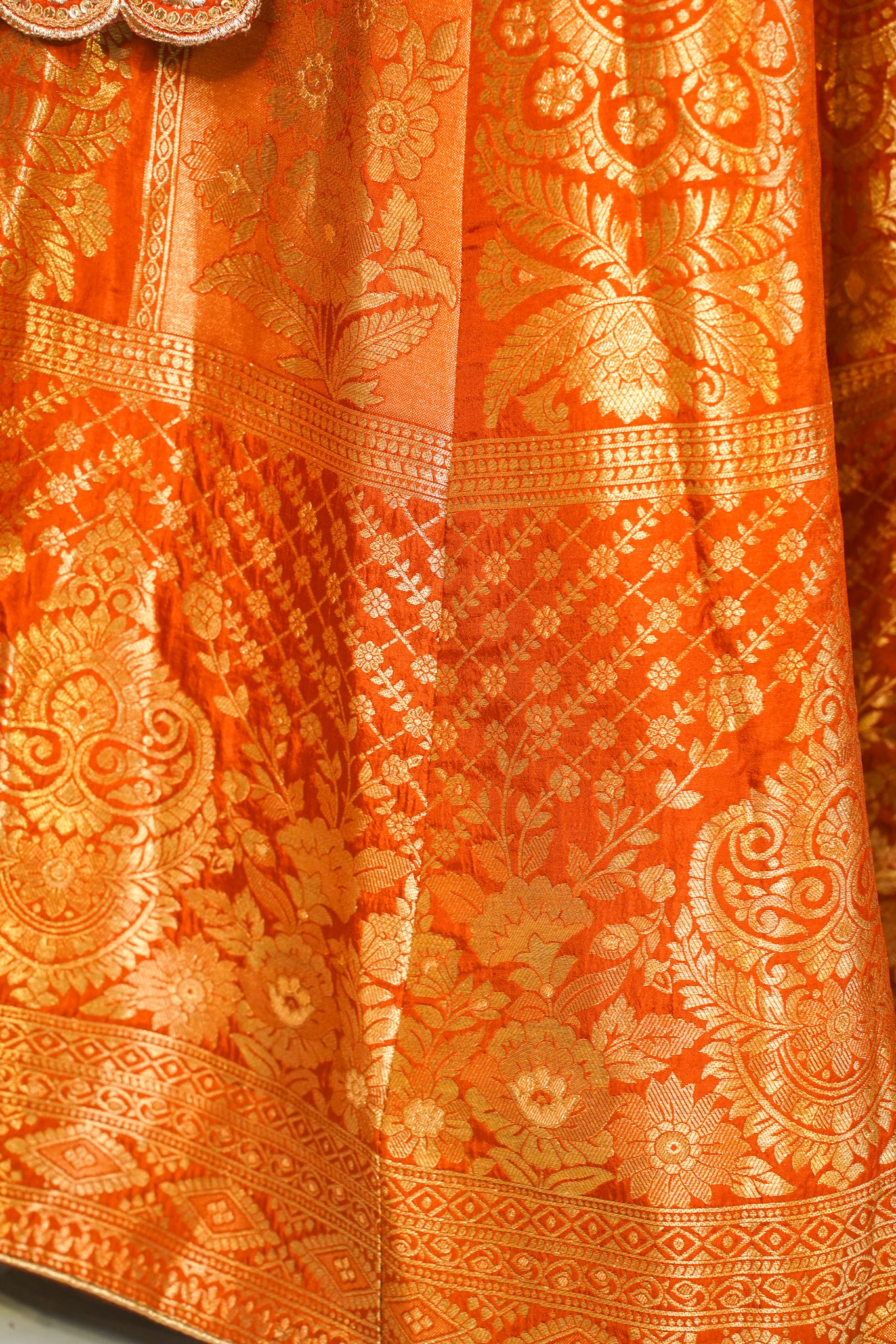 "Mansi 17A" Banarasi Traditional Silk Lehenga with Jaal Flower Work & Rich Zari Detailing