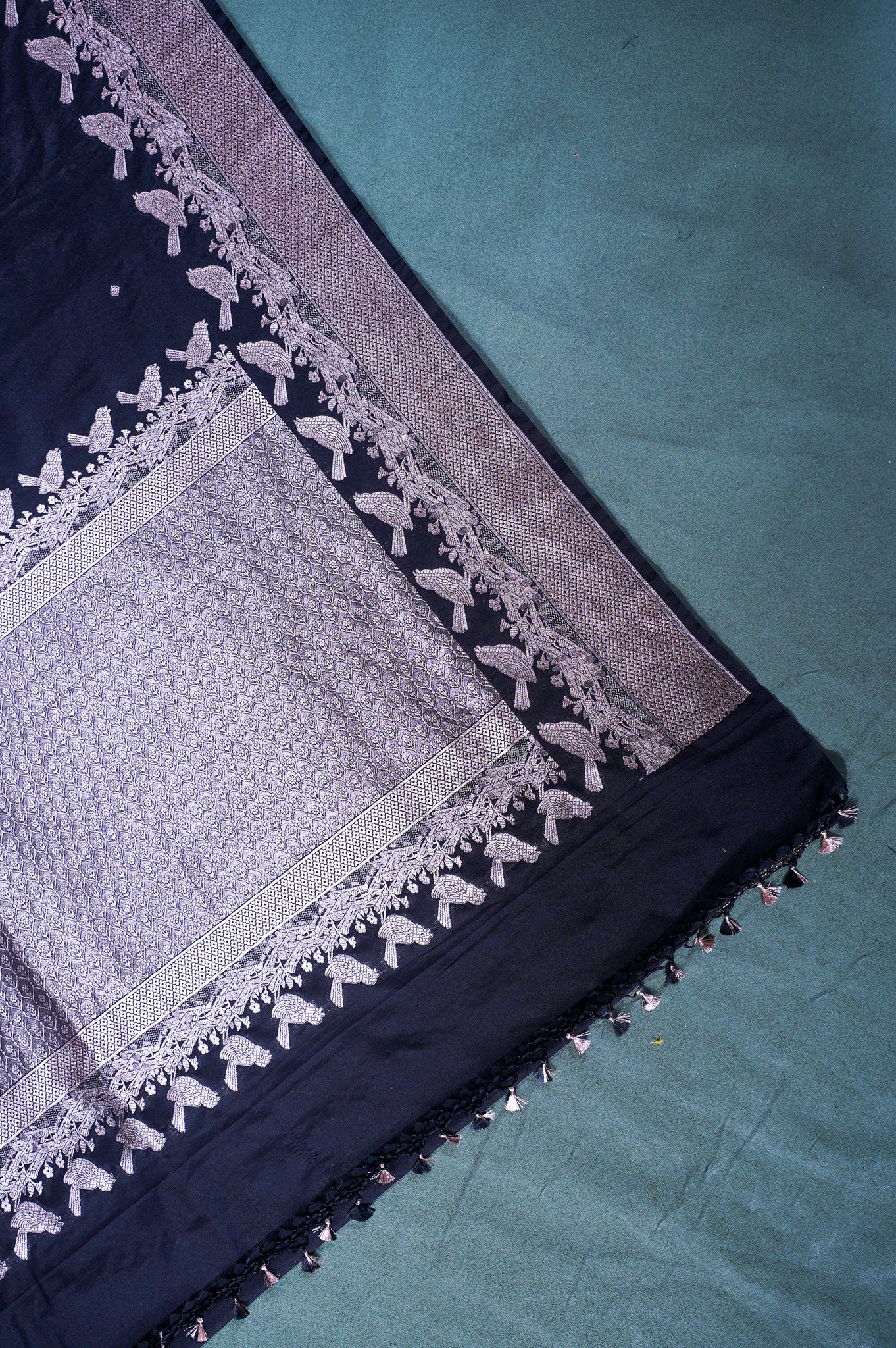 "WAAH BANARAS 117" Banarasi Black Mango Raw Vegan Silk Saree