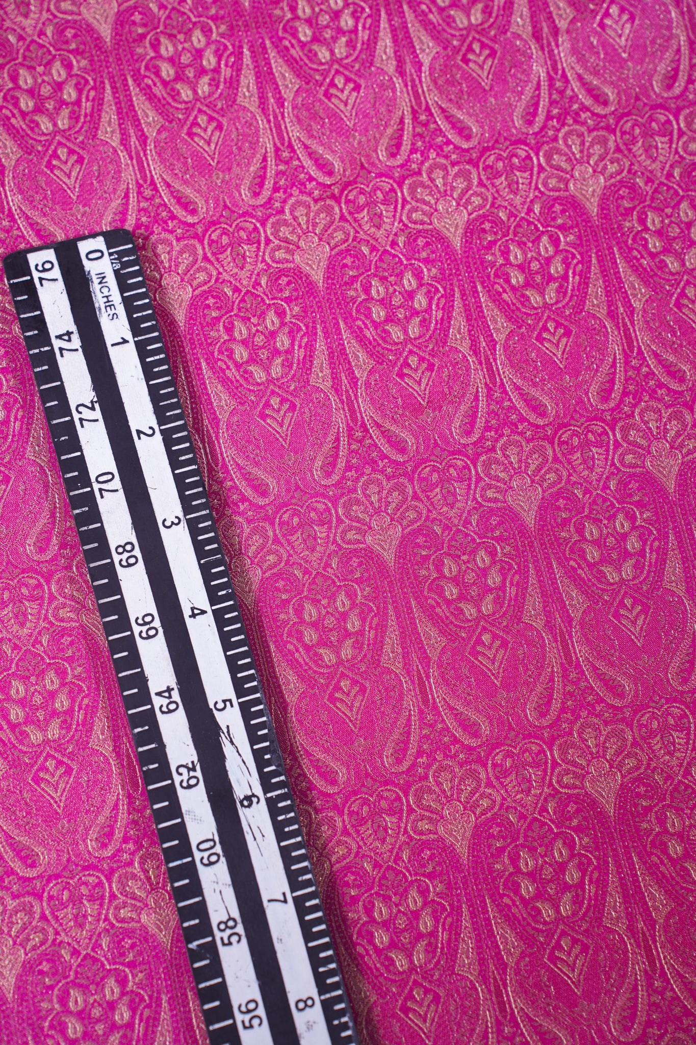 "MCF 19" Banarasi Rani Handloom Tanchui Alfi Jaal Febric
