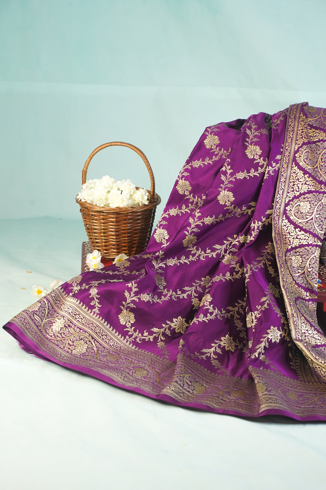 "Waah Banaras 065A" Banarasi Satan Silk Saree With Golden Zari Floral Weaving & Rich Border