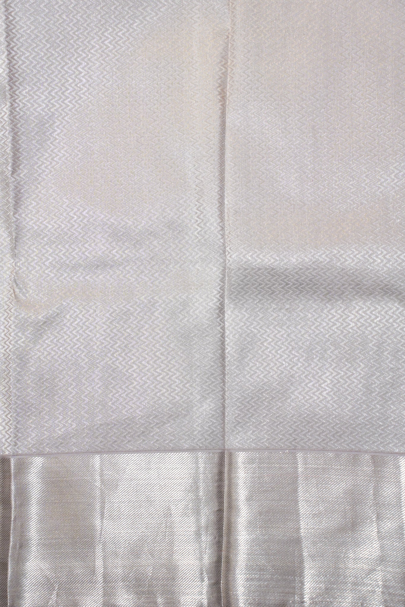 "Virasat 249" Banarasi Silver Pure Kanjivaram Silk Saree With Floral Handwoven Design