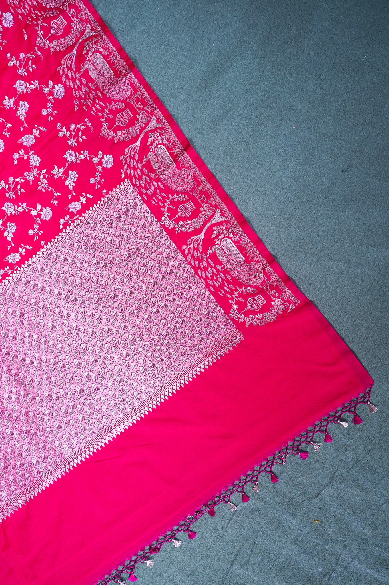 "WAAH BANARAS 116" Banarasi Rani Pink Silk Saree With Sona Rupa Jaal &amp; Peacock Border