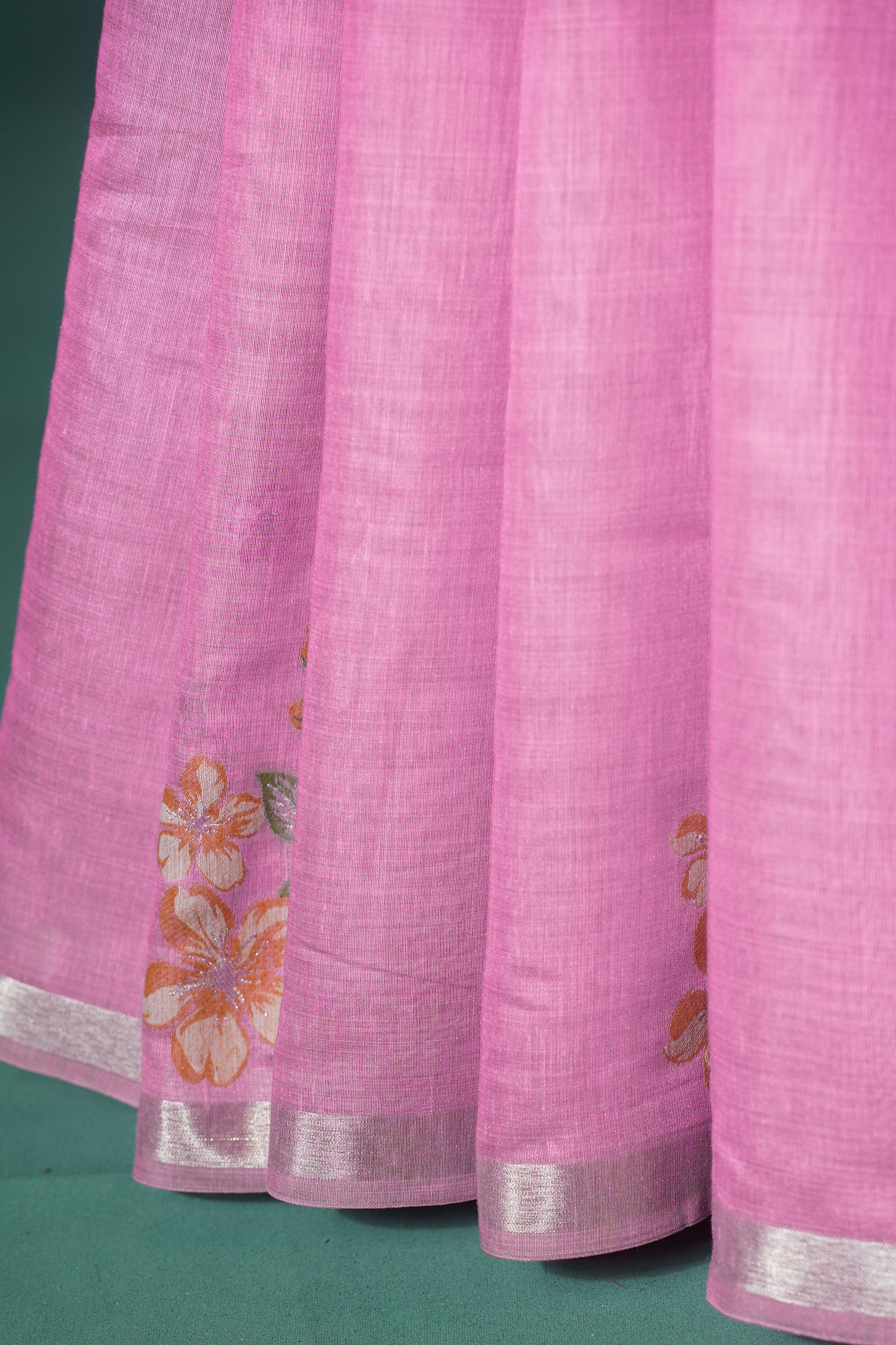 "UTSAV BANARAS 301" Banarasi Baby Pink Chanderi Jamdani Silk Saree with Floral Scallop Pallu