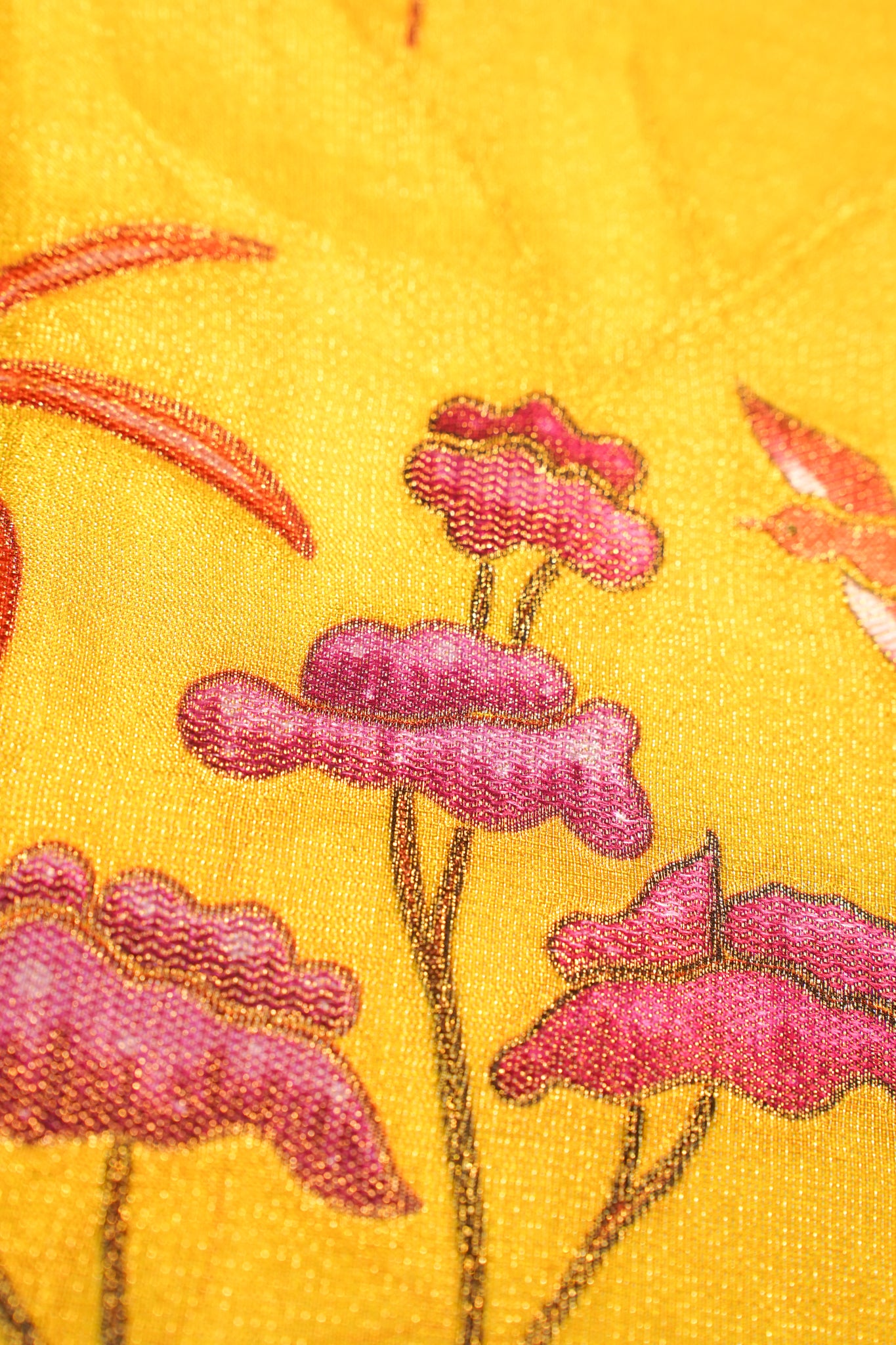 "Waah Banaras 088" Banarasi Vibrant Yellow Meenakari Pashmina Pathni Border Silk Sare